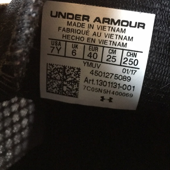 UA Boys 7Y Grade School Kickit 2 Mid Wt Shoes. D/5/A237 - Picture 7 of 9